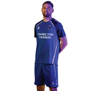 View the JUNIOR ROYAL PLAYER TRAINING TEE online at Kilmarnock Football Club